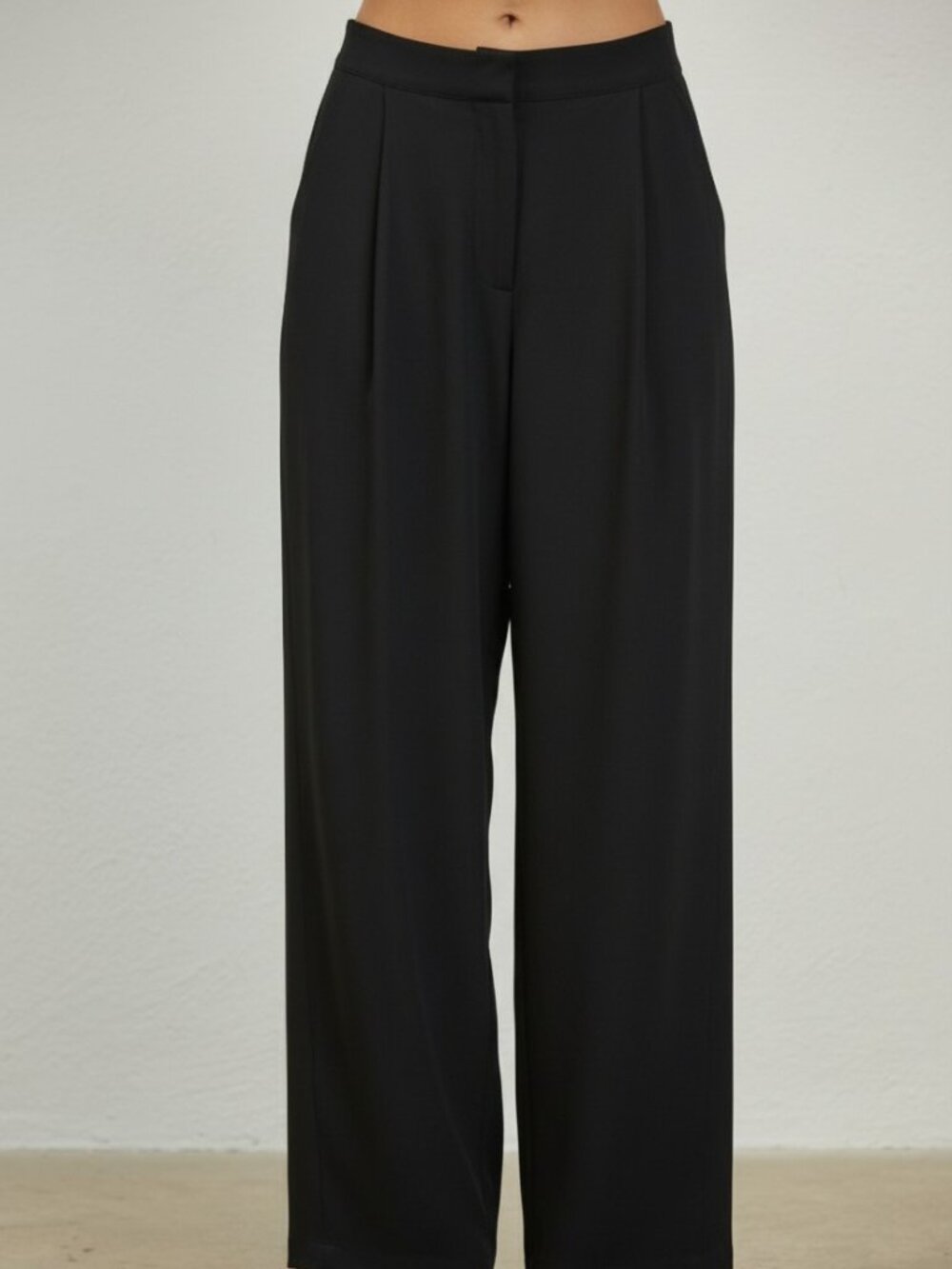 NWT Classic Black Straight Leg Trousers Elastic Waist Band Flowy Pants
